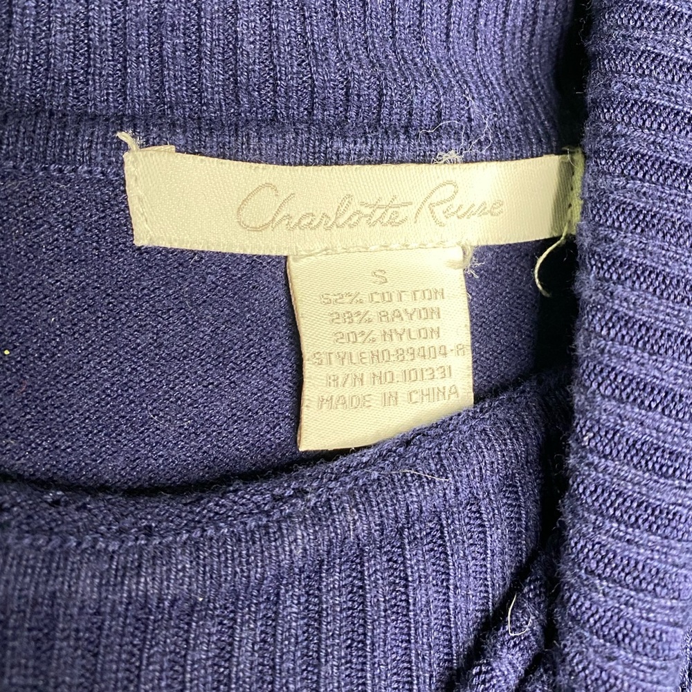 TurtleNeck Dress - Picture 2 of 2